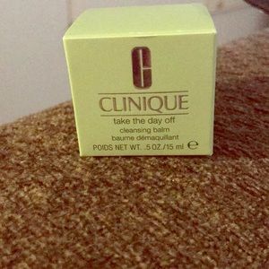 Clinique Take the Day Off